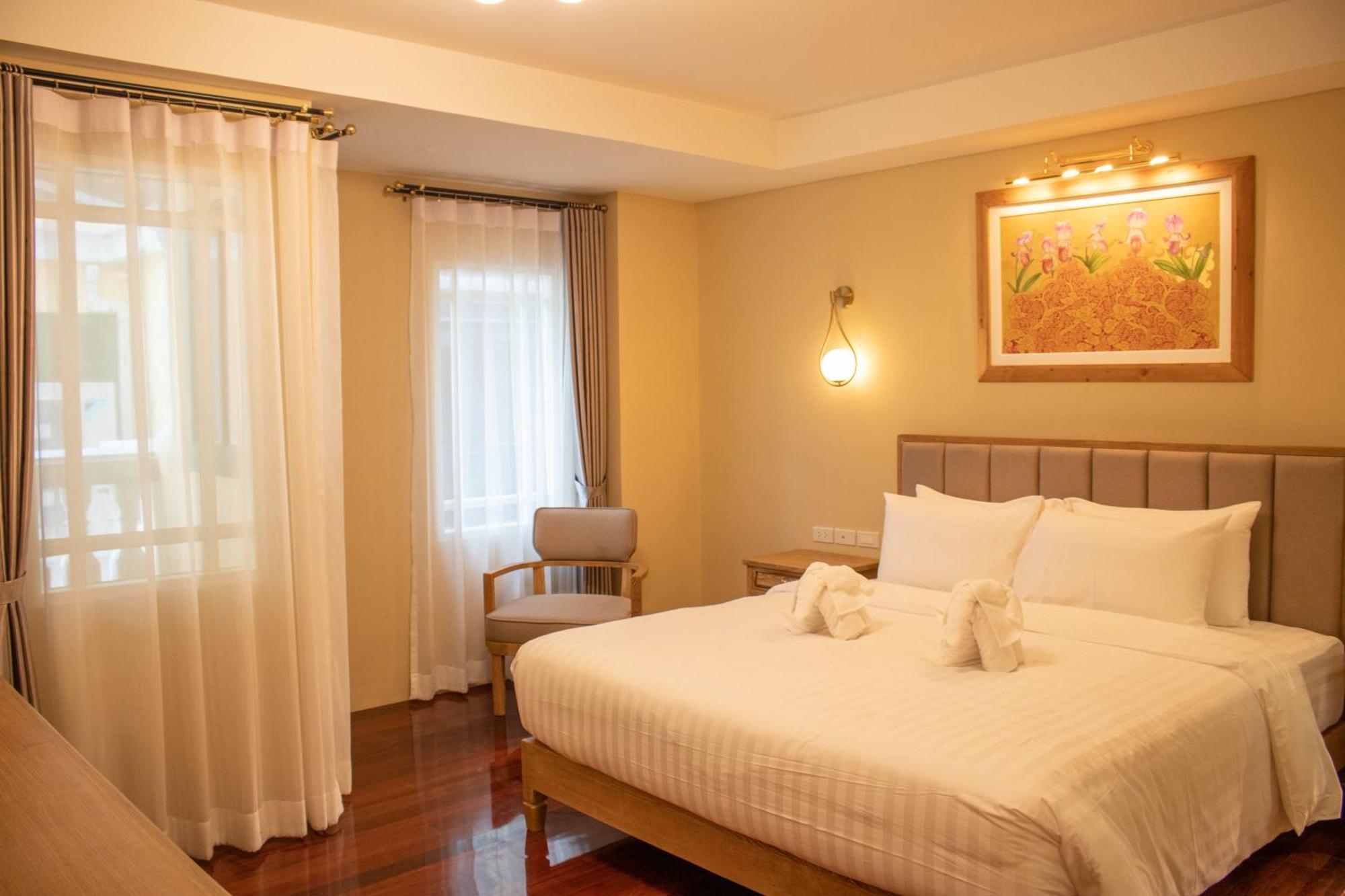 Siri Ratchadamnoen Bangkok Hotel Экстерьер фото