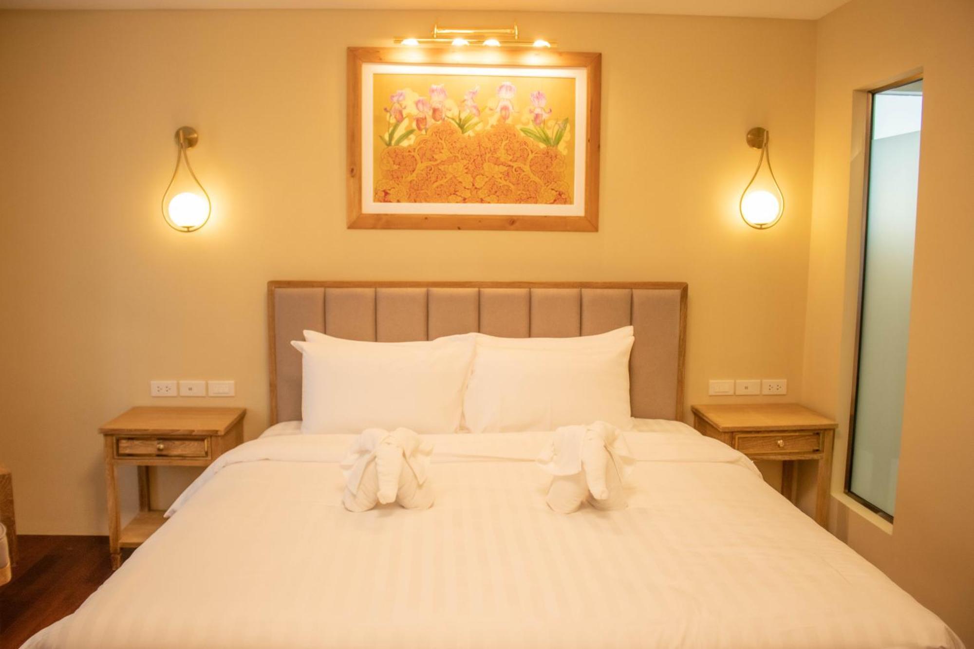 Siri Ratchadamnoen Bangkok Hotel Экстерьер фото